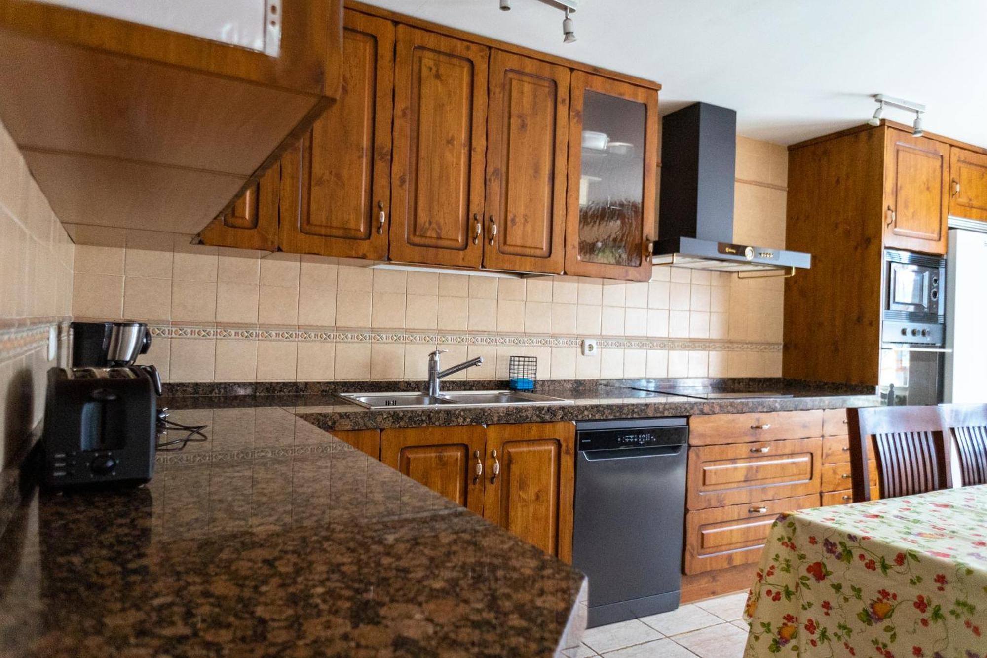Dona Elvira Y Dona Sol Villa Vivar del Cid Kültér fotó