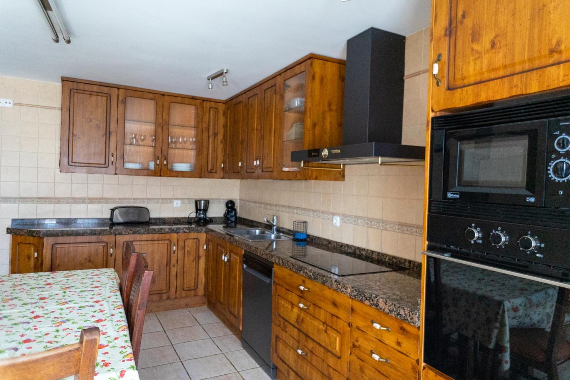 Dona Elvira Y Dona Sol Villa Vivar del Cid Kültér fotó