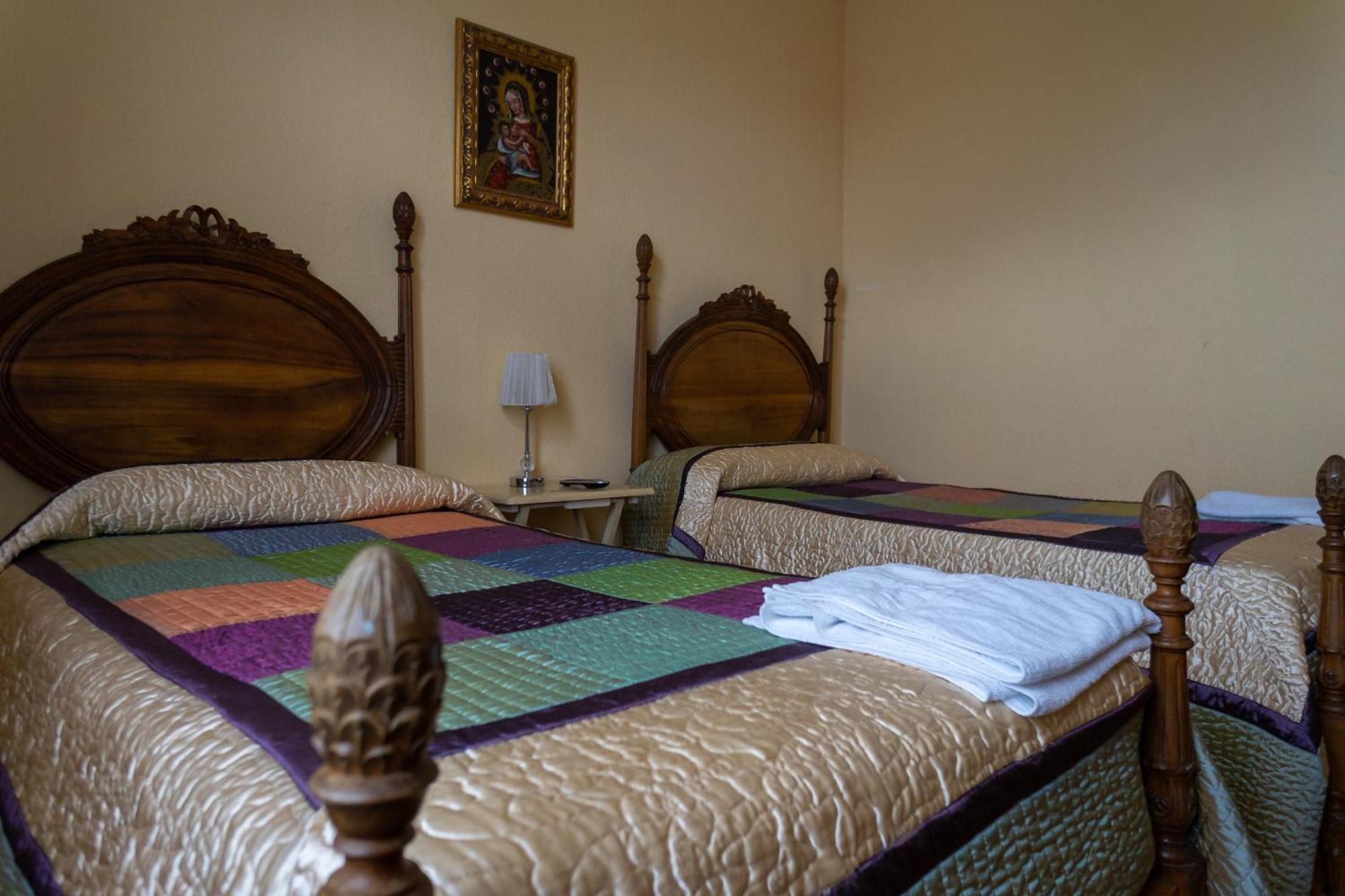 Dona Elvira Y Dona Sol Villa Vivar del Cid Kültér fotó