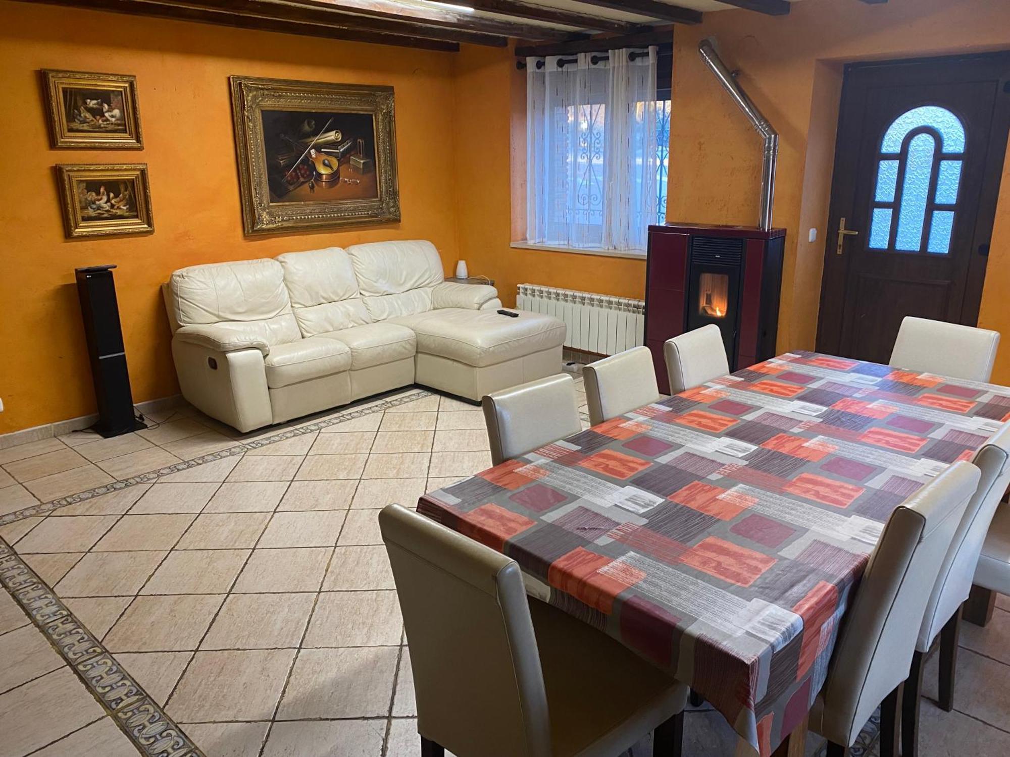 Dona Elvira Y Dona Sol Villa Vivar del Cid Kültér fotó